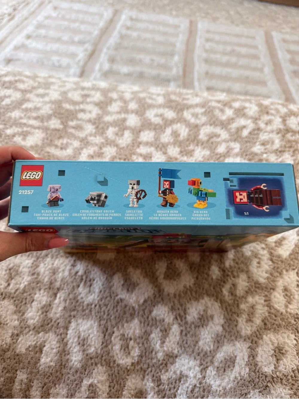 New. Lego Minecraft Buildable Devourer Showdowm